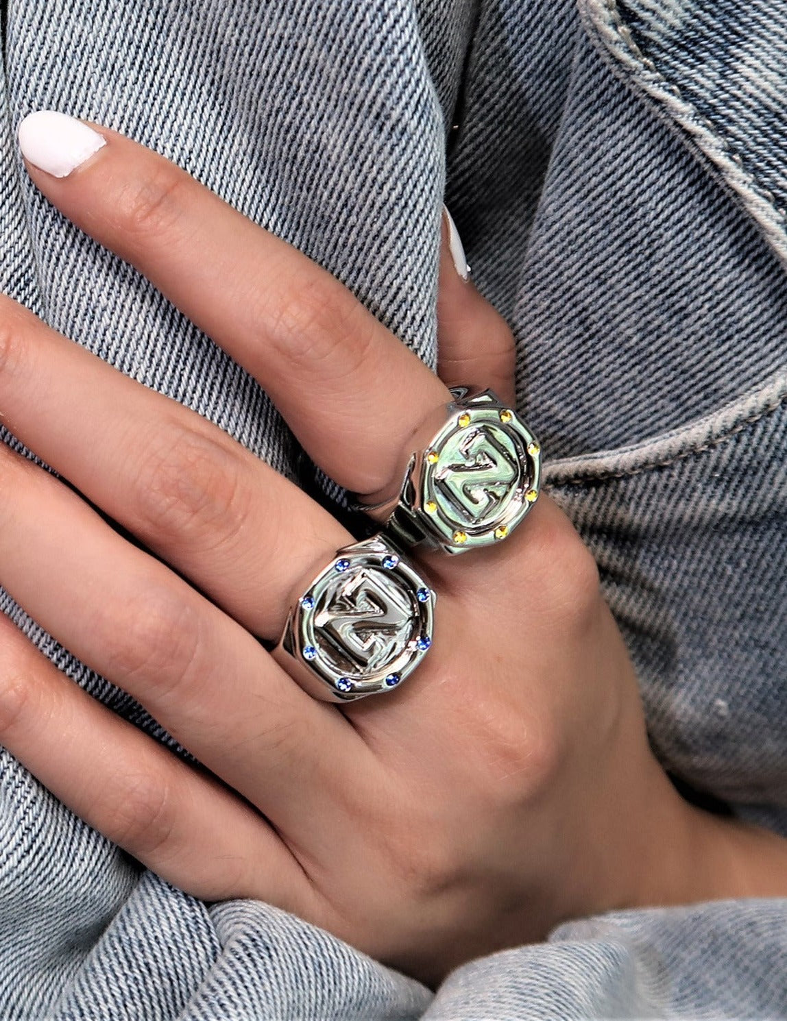 "N" Letter Signet 8 Stars Ring（Yellow)