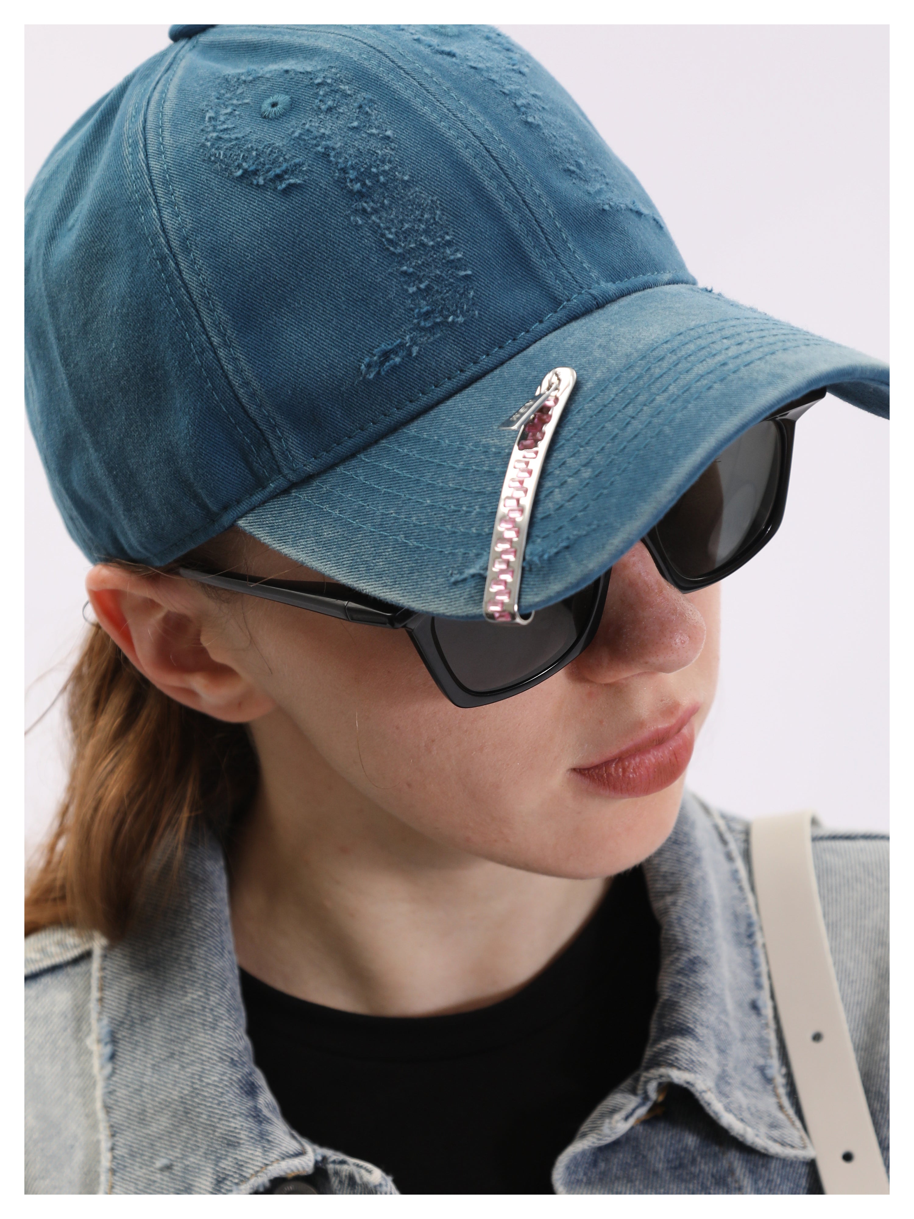 NBM metal brim clip Baseball cap (Blue)