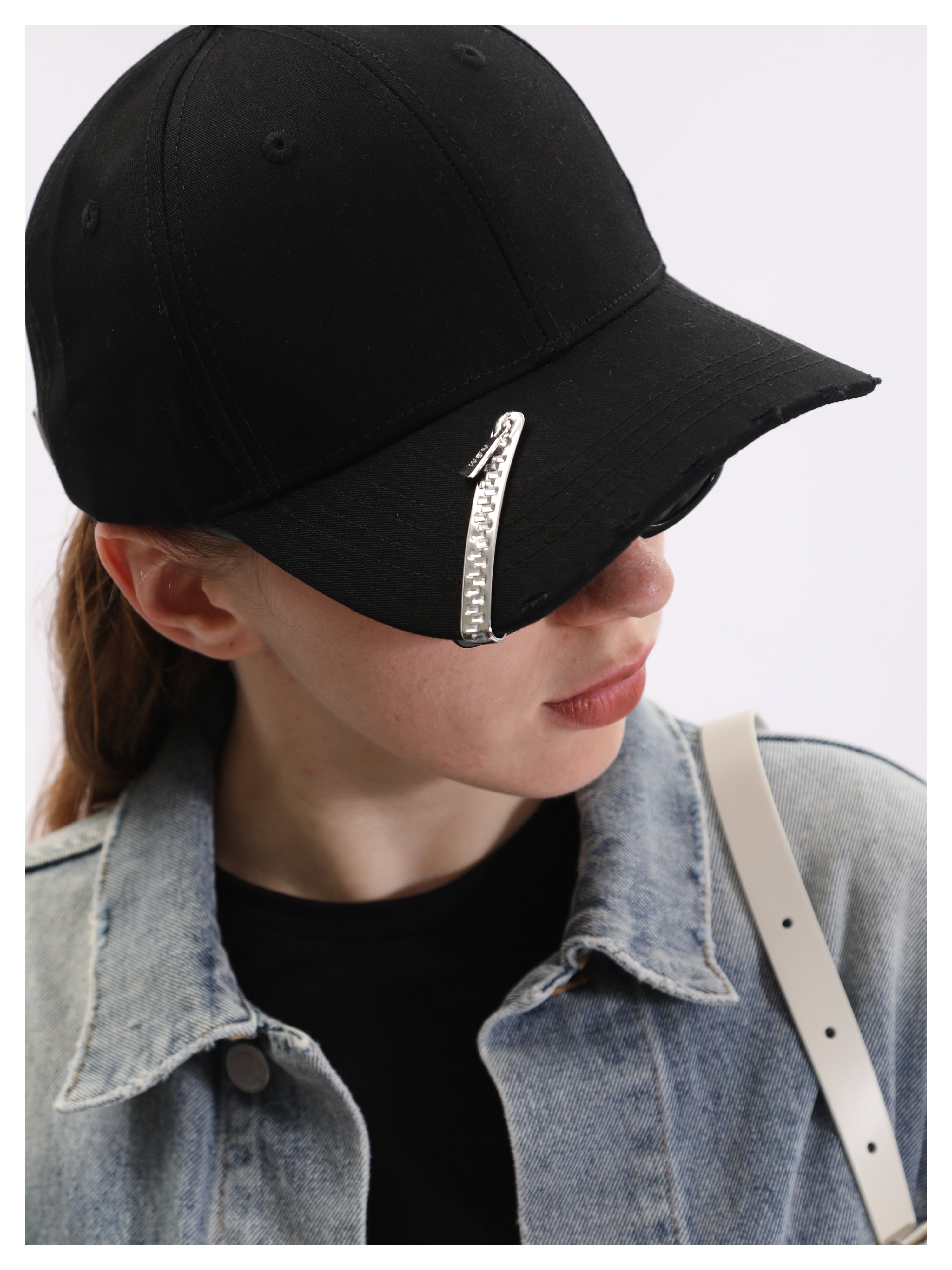 NBM metal brim clip Baseball cap (Black)