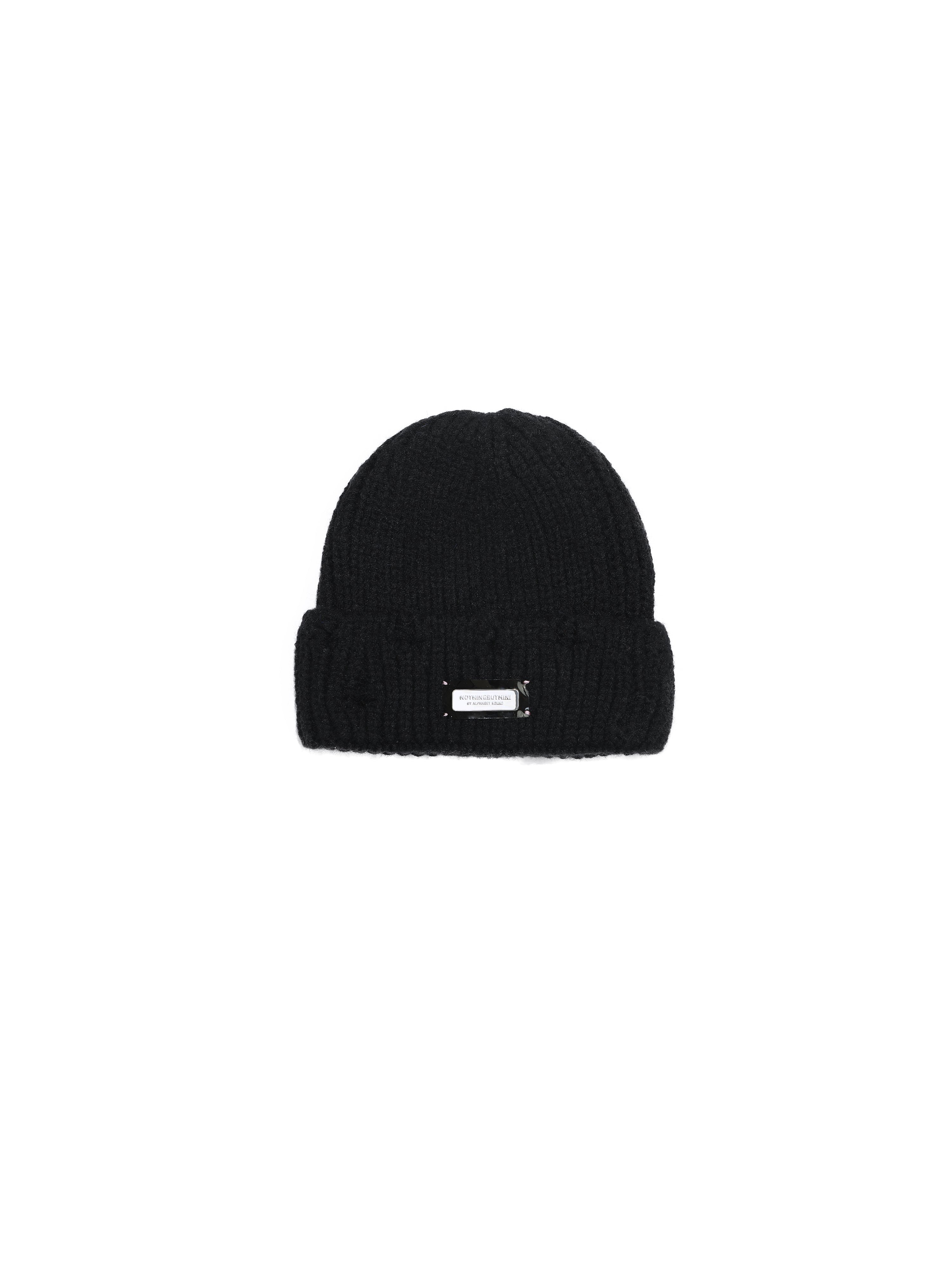 NBM metal badge knitted beanie hat（Black)