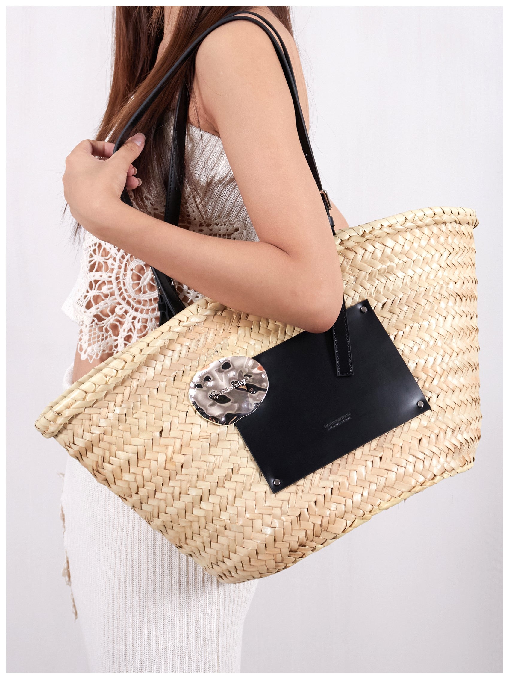 sobershy×nothingbutmini african grass woven tote bag（Matte black）