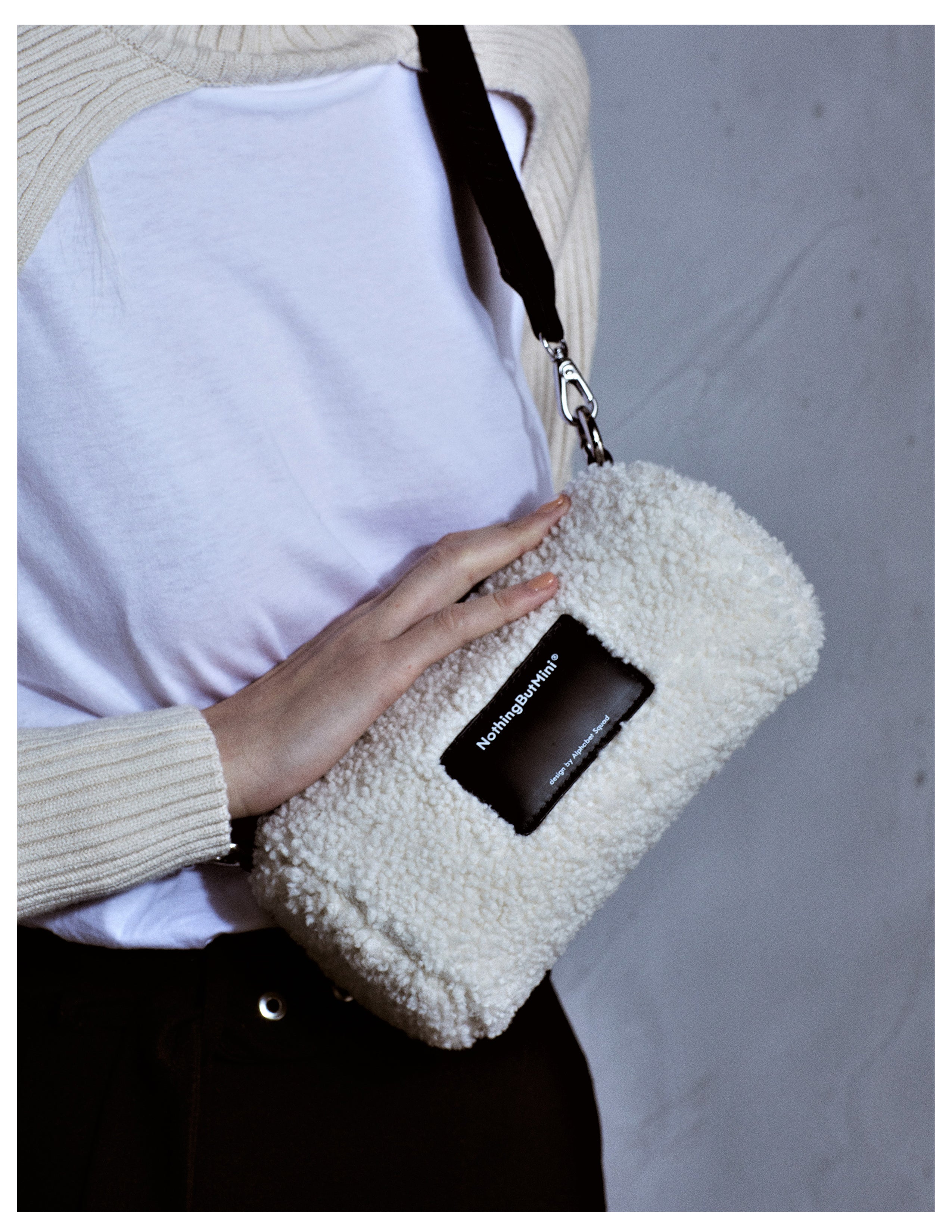 Sheep Fur Bowling Handbag (White)